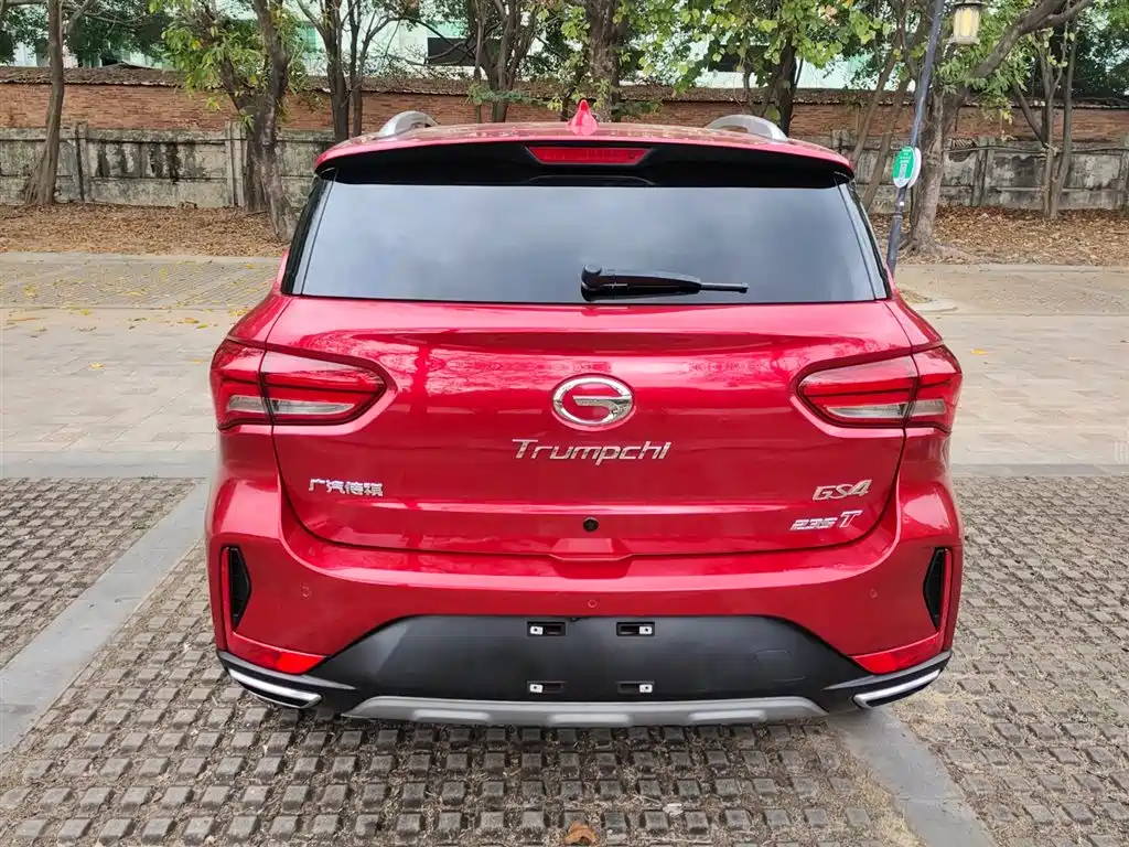 GAC TRUMPCHI GS4