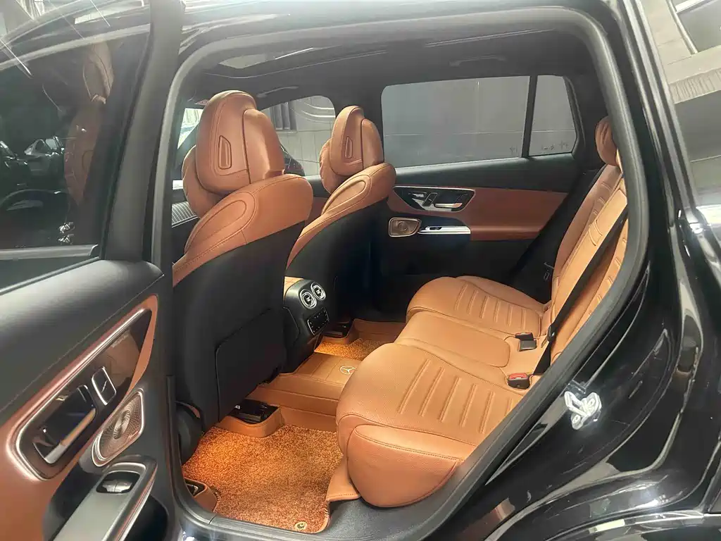 Mercedes-Benz GLC 2024 GLC 300 L 4MATIC Luxury 5 мест