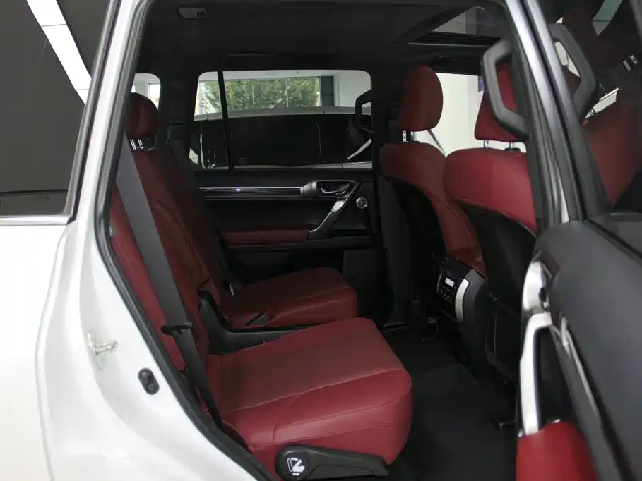 Lexus GX — миниатюра 9