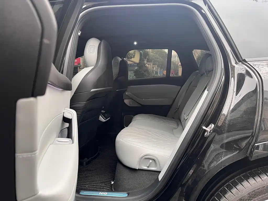 NIO NIO ES6
