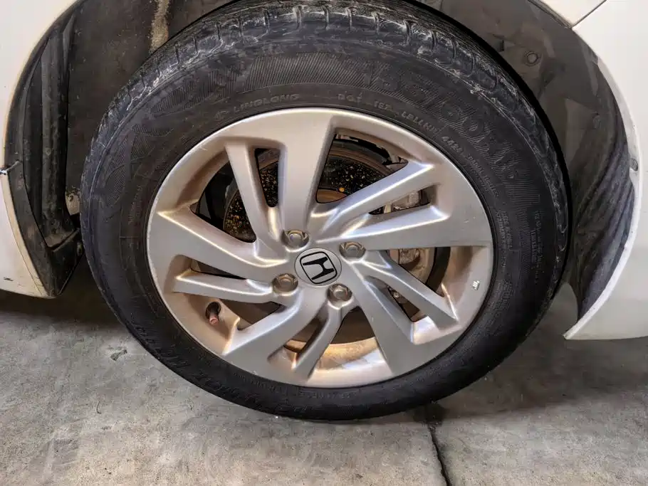 Honda Fit — миниатюра 6