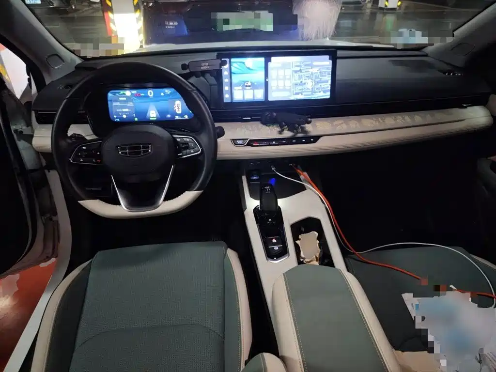 Geely L HiP — миниатюра 10