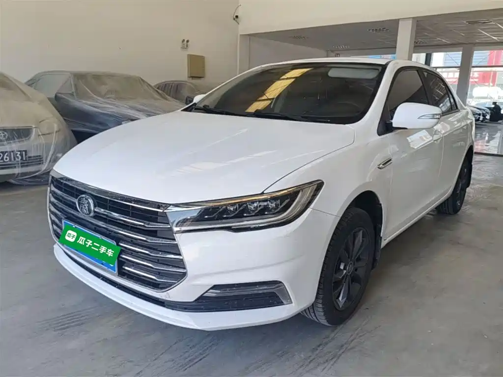 Купить BYD Qin