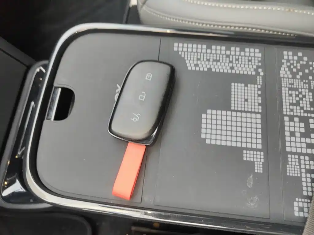 Lynk & Co Z20 — миниатюра 9
