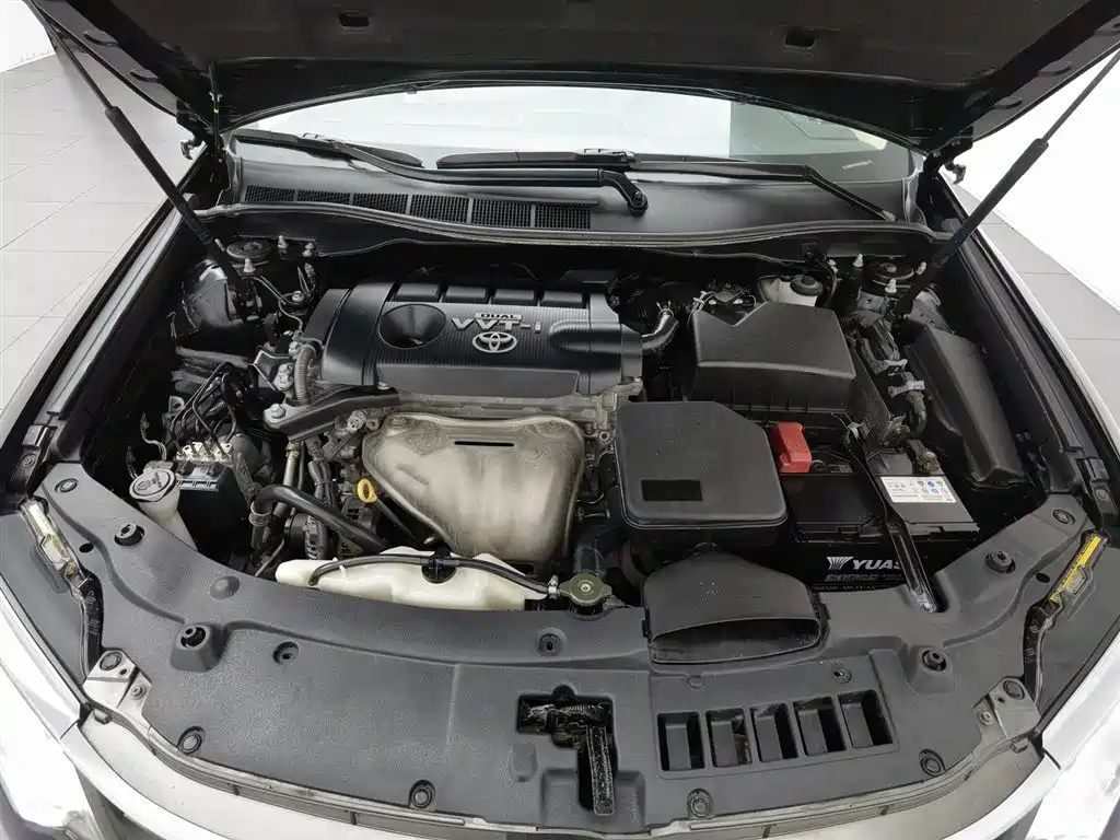 Toyota Camry 2015 2.5G Luxury