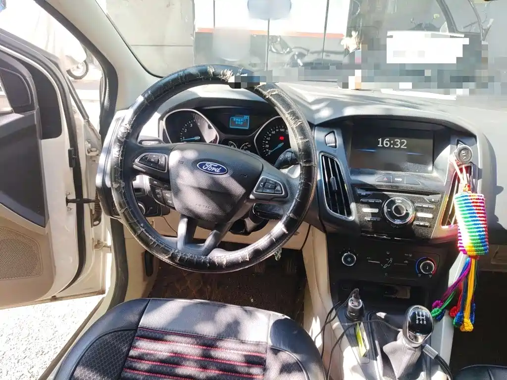 Ford Focus — миниатюра 6