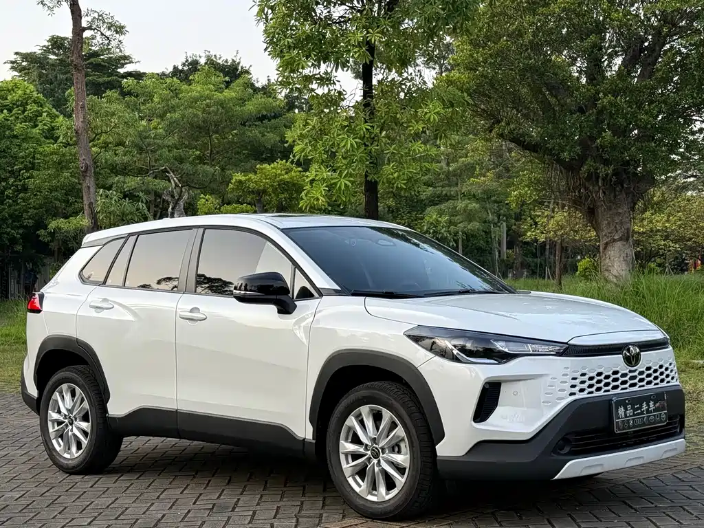 Toyota Corolla Cross — миниатюра 3