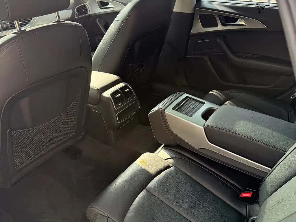 Audi A6L — миниатюра 7