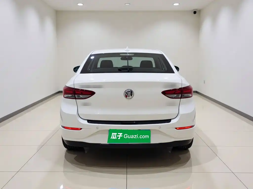 Buick Excelle — миниатюра 5