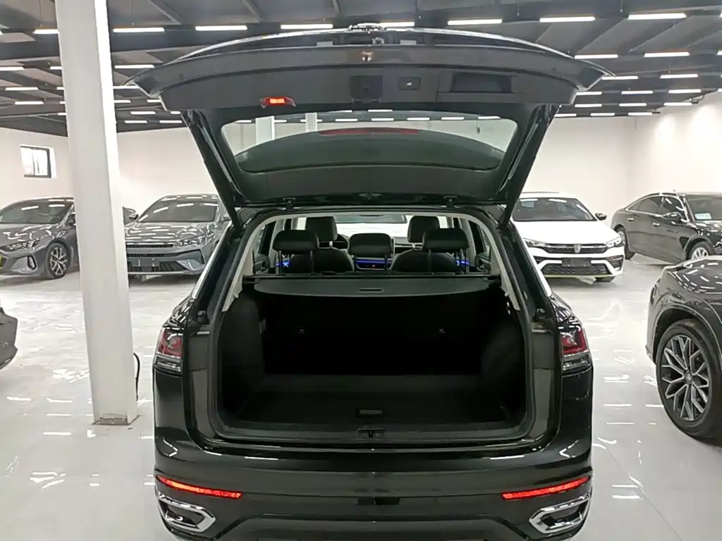 Volkswagen Tayron GTE — миниатюра 19