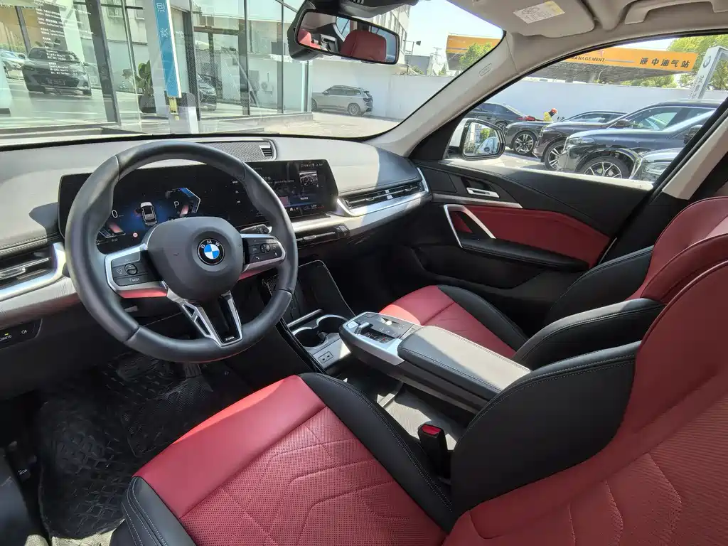 BMW X1 2025 sDrive25Li M Sport
