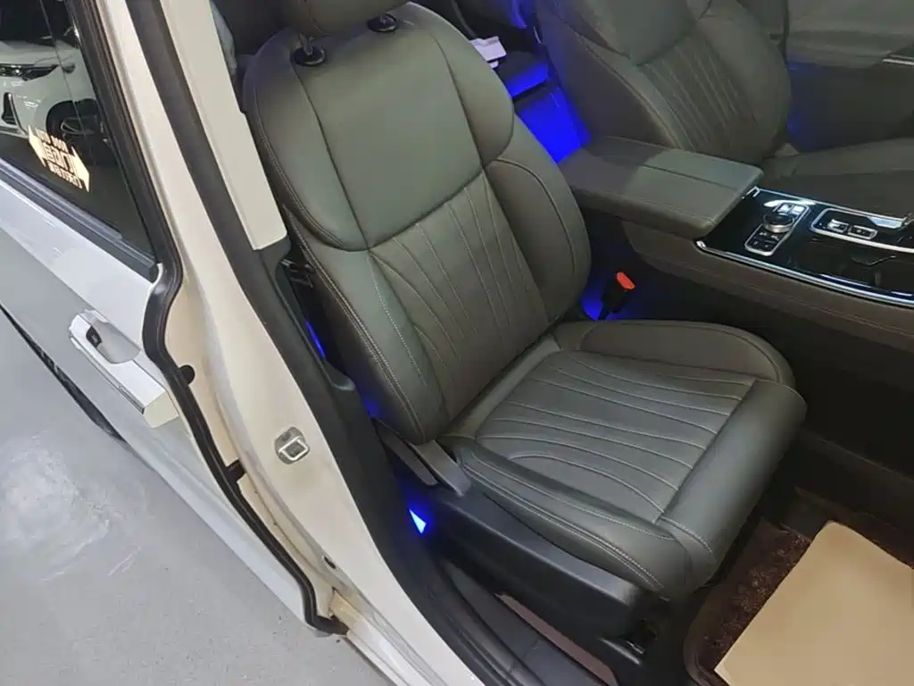 JAC Refine Refine RF8 PHEV — миниатюра 25