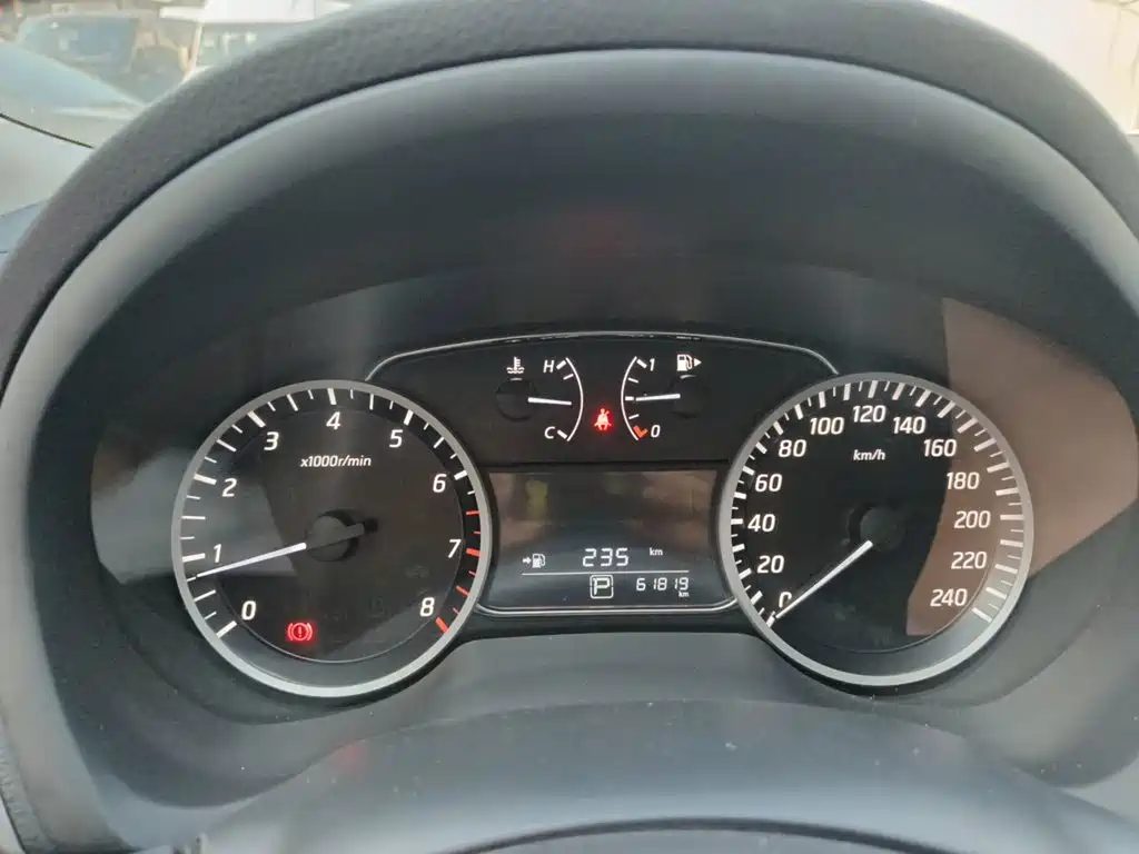 Nissan Sylphy — миниатюра 12