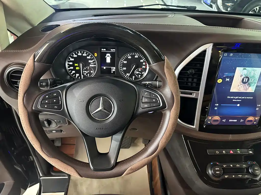 Mercedes-Benz Vito 2018 2.0T Elite 7 мест VI