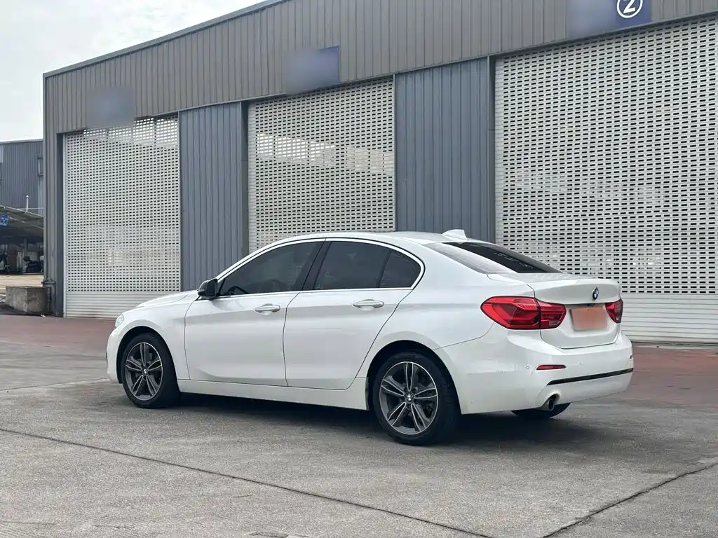 BMW 1 Series — миниатюра 6