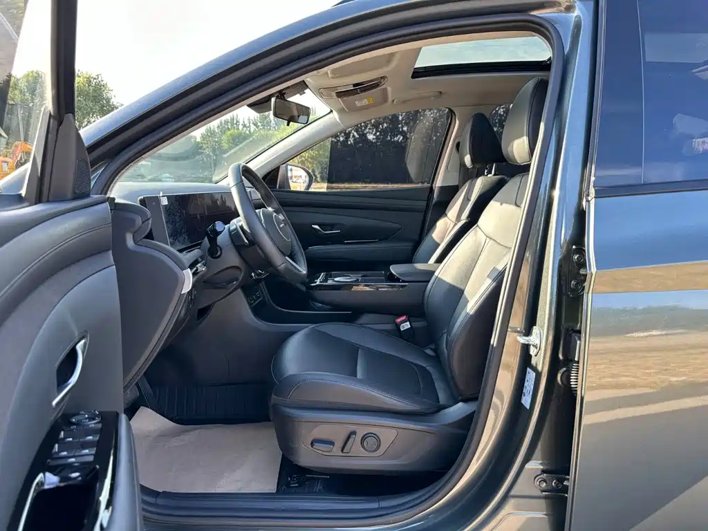 Hyundai Tucson — миниатюра 9