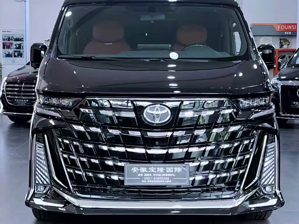 Toyota HiAce 2025 3.5L AT