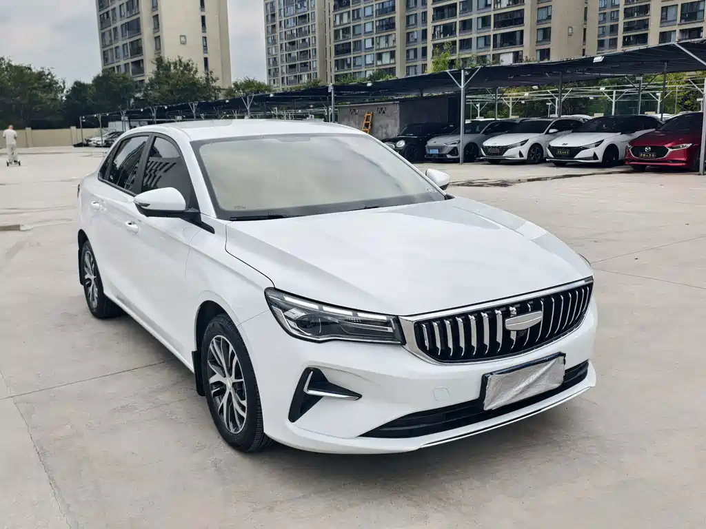 Geely Emgrand — миниатюра 3