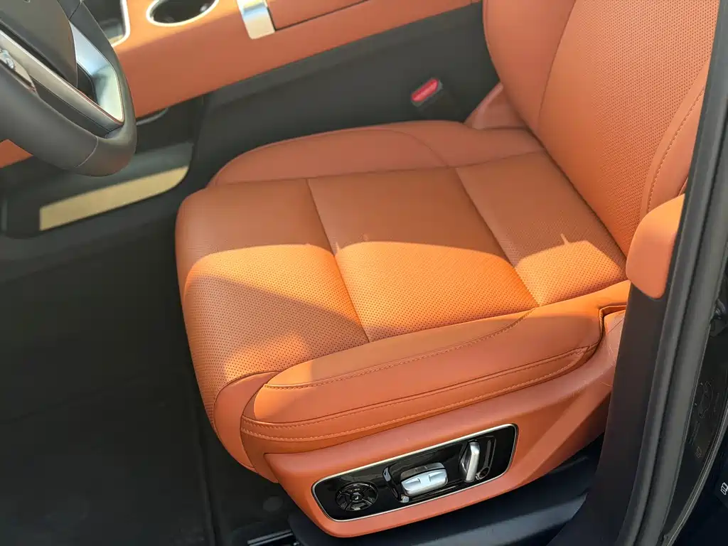 Li Auto Li L7 — миниатюра 9