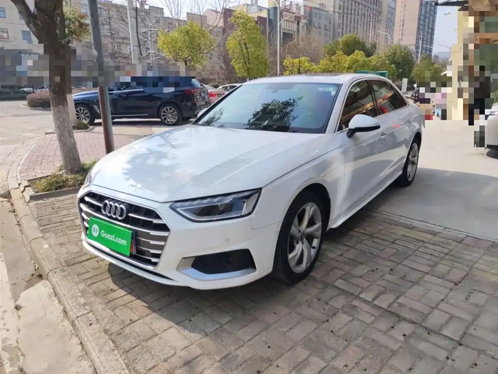 Audi A4L 2021