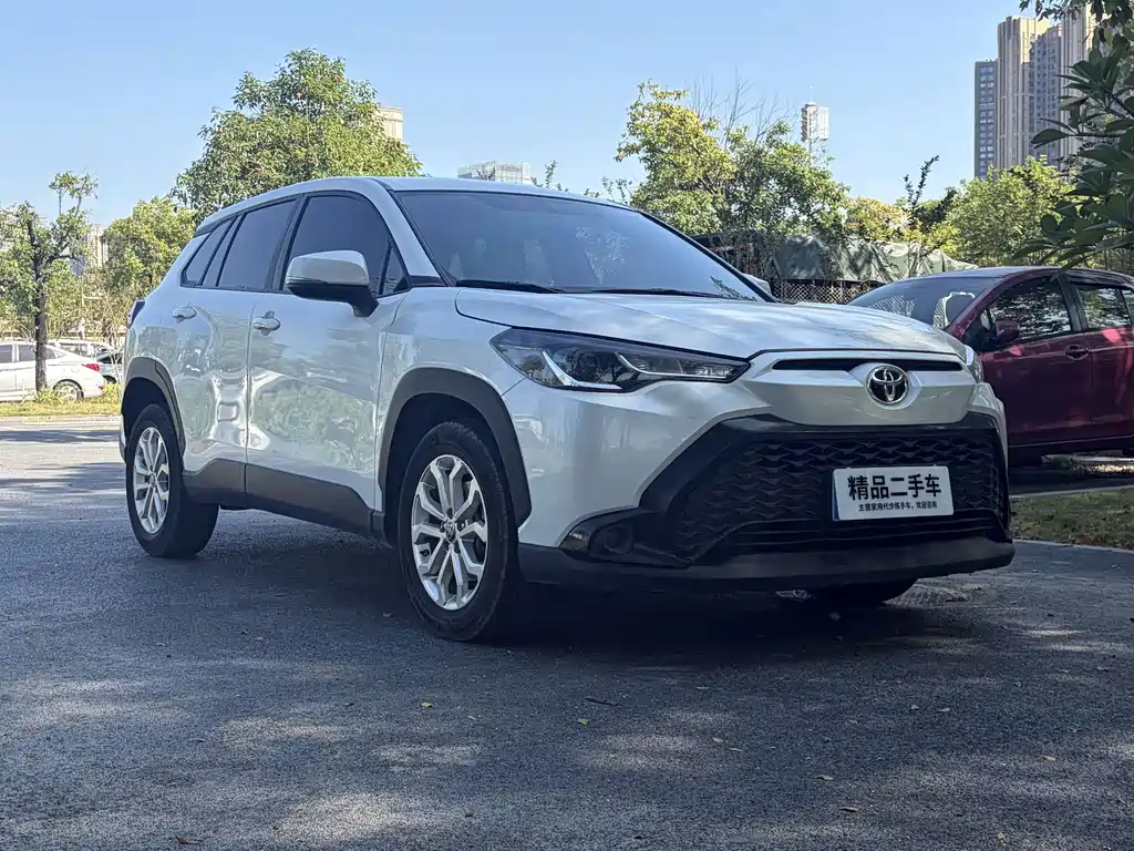 Toyota Frontlander — миниатюра 3