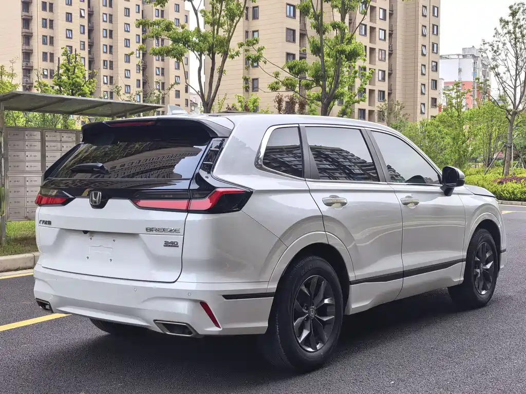 Honda Breeze 2023 240TURBO Elite 5 мест