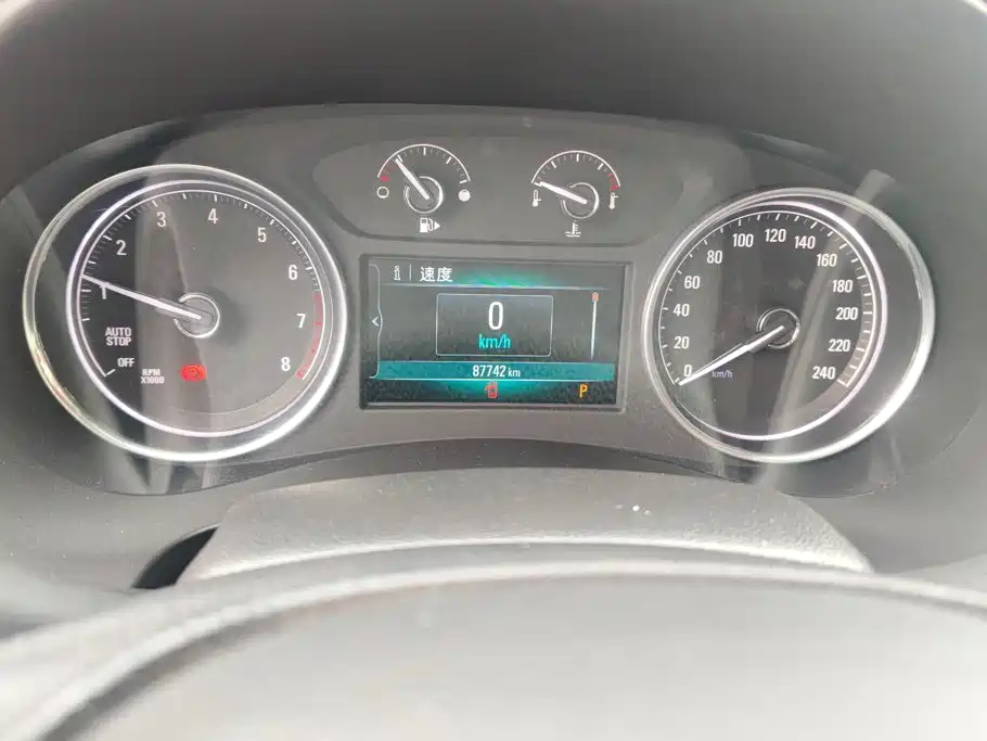 Buick LaCrosse — миниатюра 14
