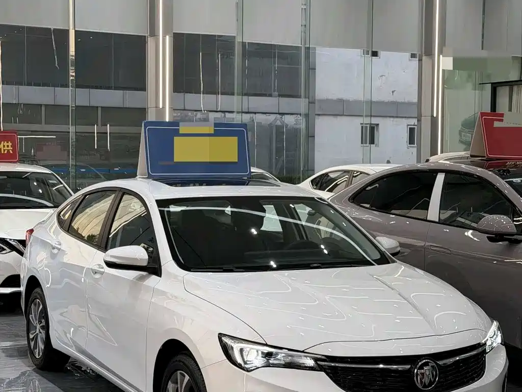 Buick Verano — миниатюра 14