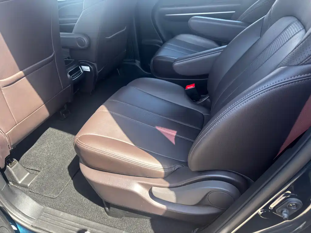 GAC Motor Trumpchi M6 — миниатюра 15
