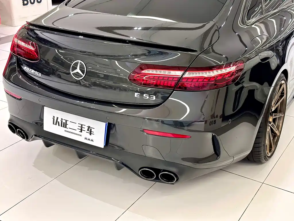 MERCEDES-BENZ E CLASS AMG