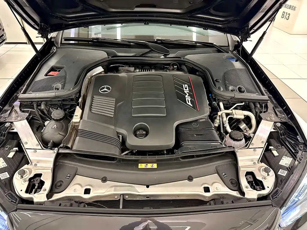 MERCEDES-BENZ E CLASS AMG