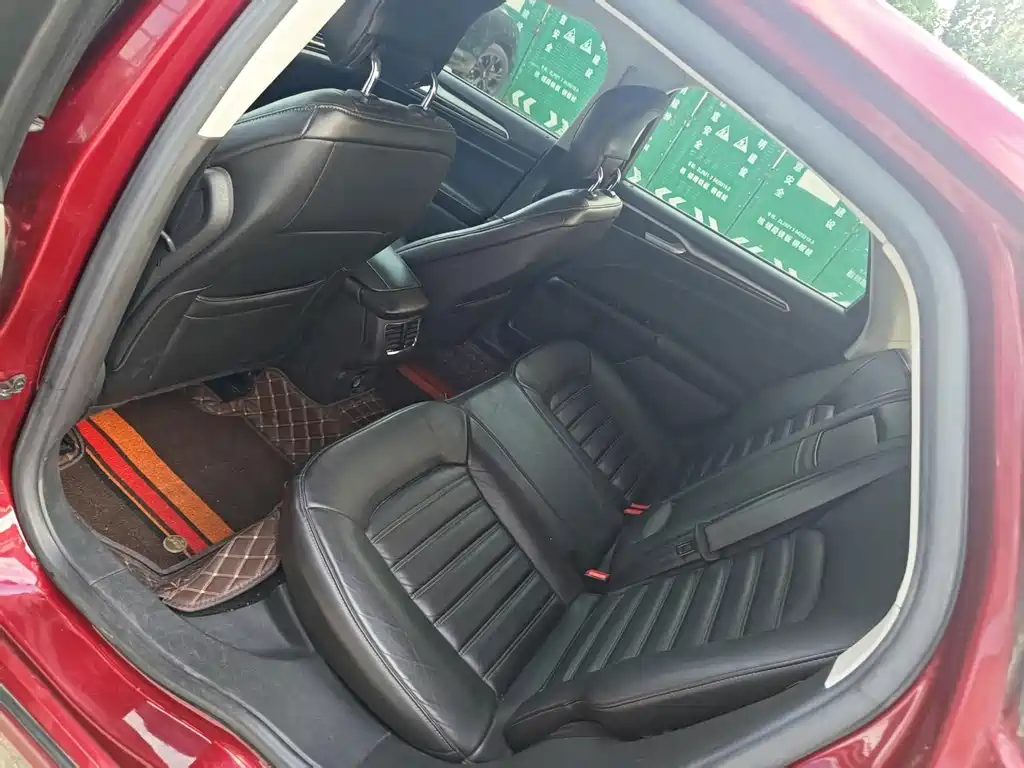 Ford Mondeo — миниатюра 4