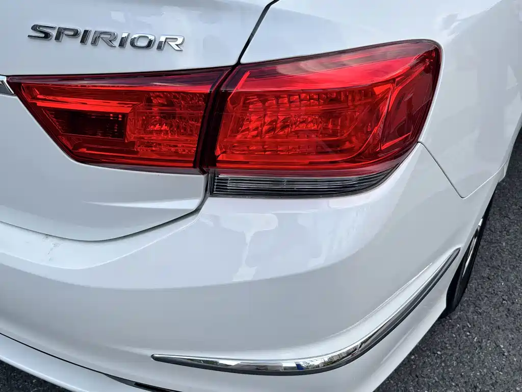 Honda Spirior — миниатюра 16