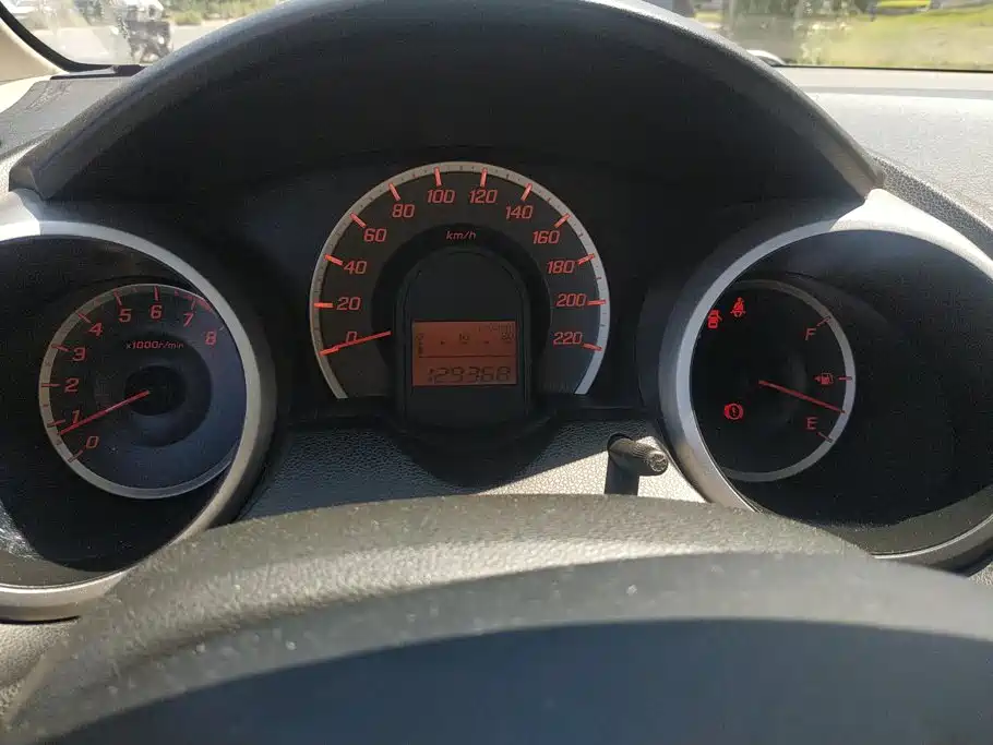Honda Fit — миниатюра 14