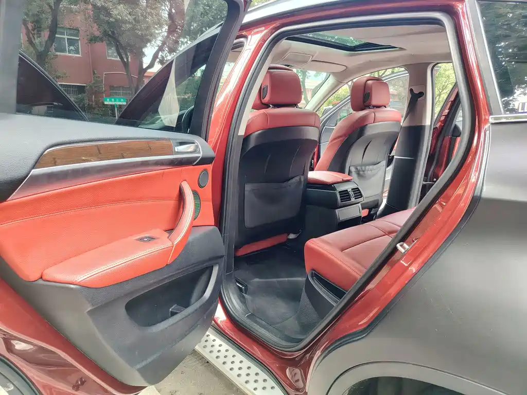 BMW X6 — миниатюра 6