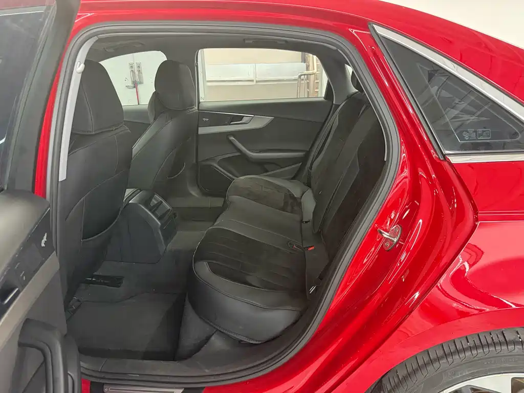 Audi A4L — миниатюра 4