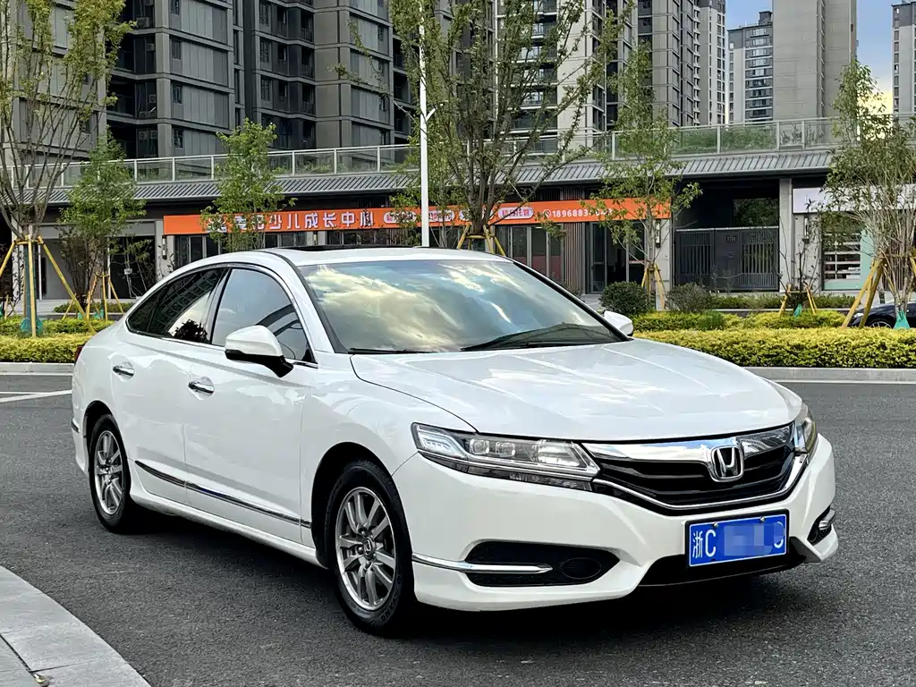 Honda Spirior — миниатюра 3