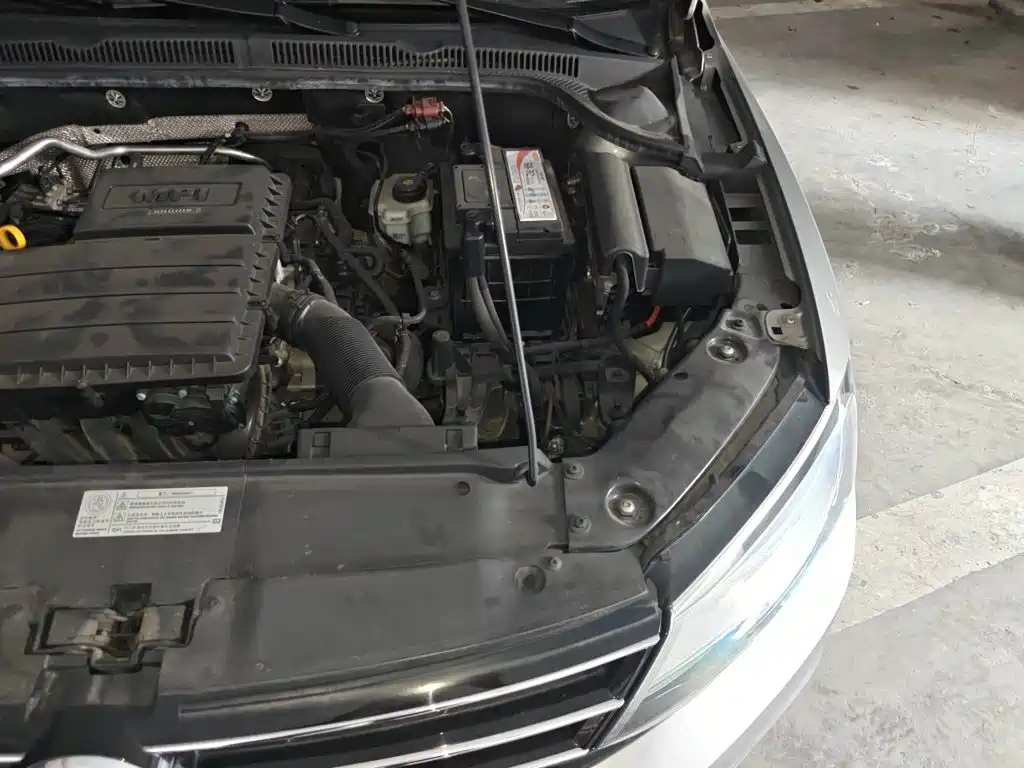 Volkswagen Sagitar — миниатюра 20
