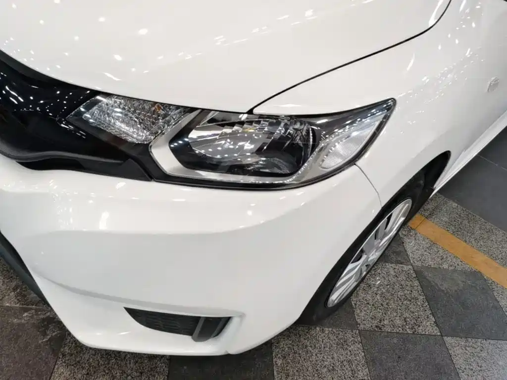 Honda Fit — миниатюра 24