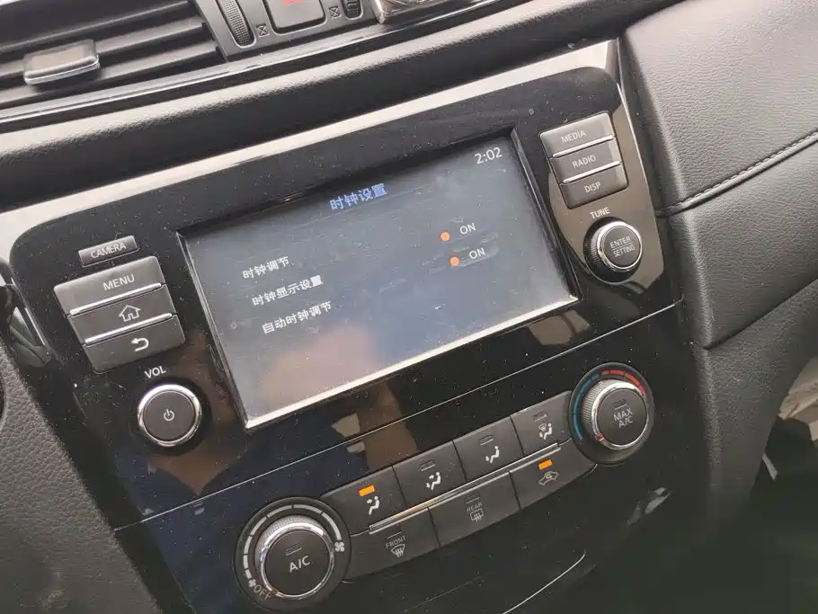 Nissan X-Trail — миниатюра 13