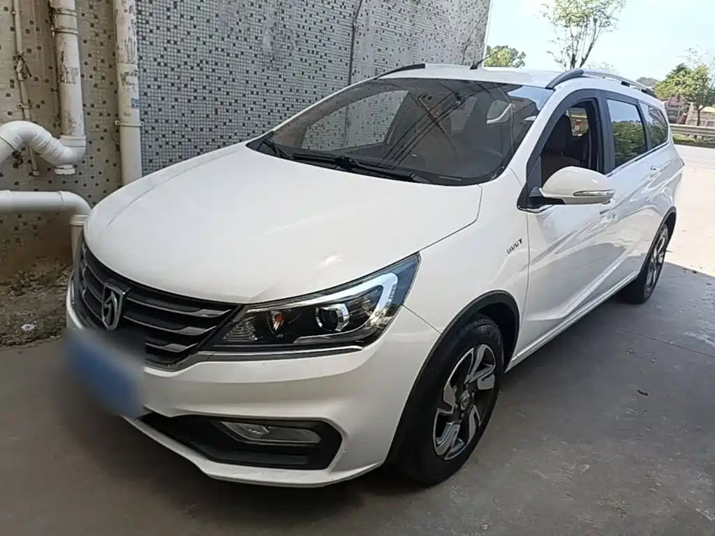 Baojun 310W — миниатюра 2