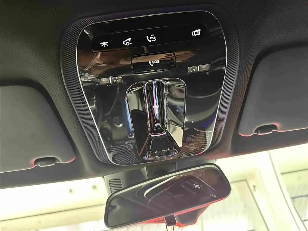 Mercedes-Benz C-Class — миниатюра 16