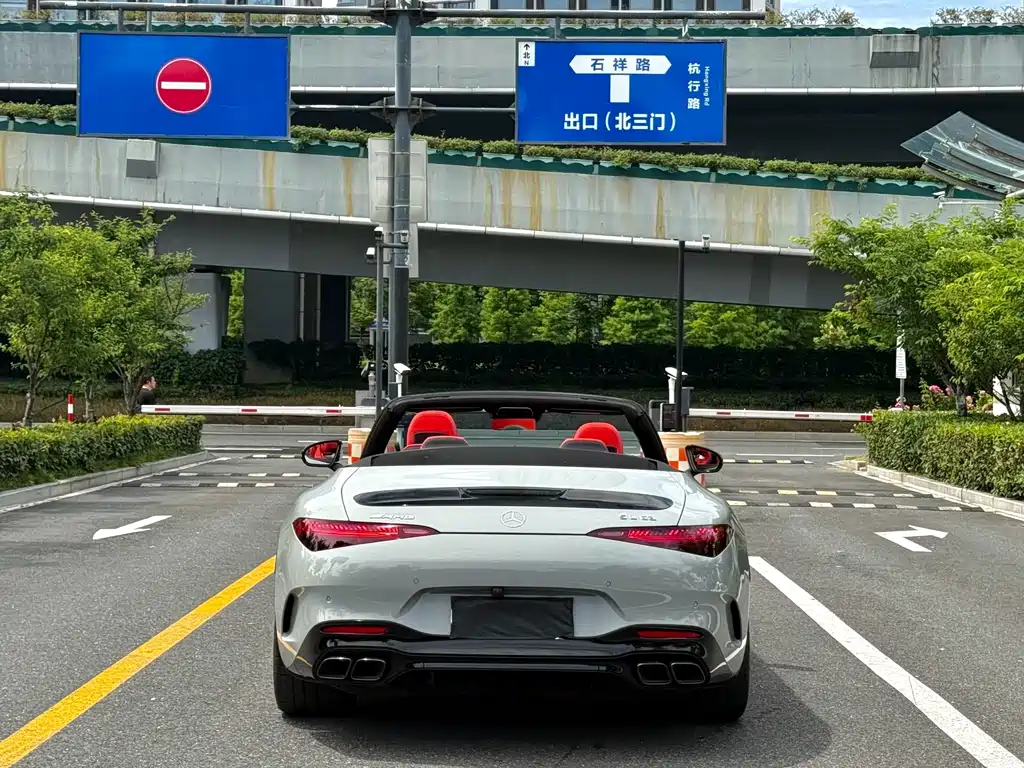 Mercedes-Benz SL-Class AMG — миниатюра 8