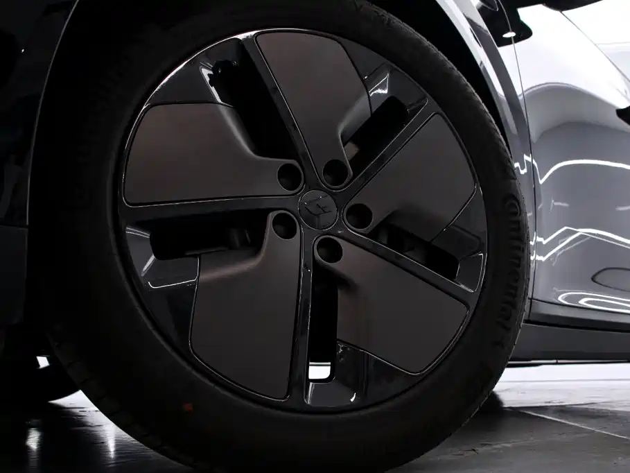 Li Auto Li i8 — миниатюра 18
