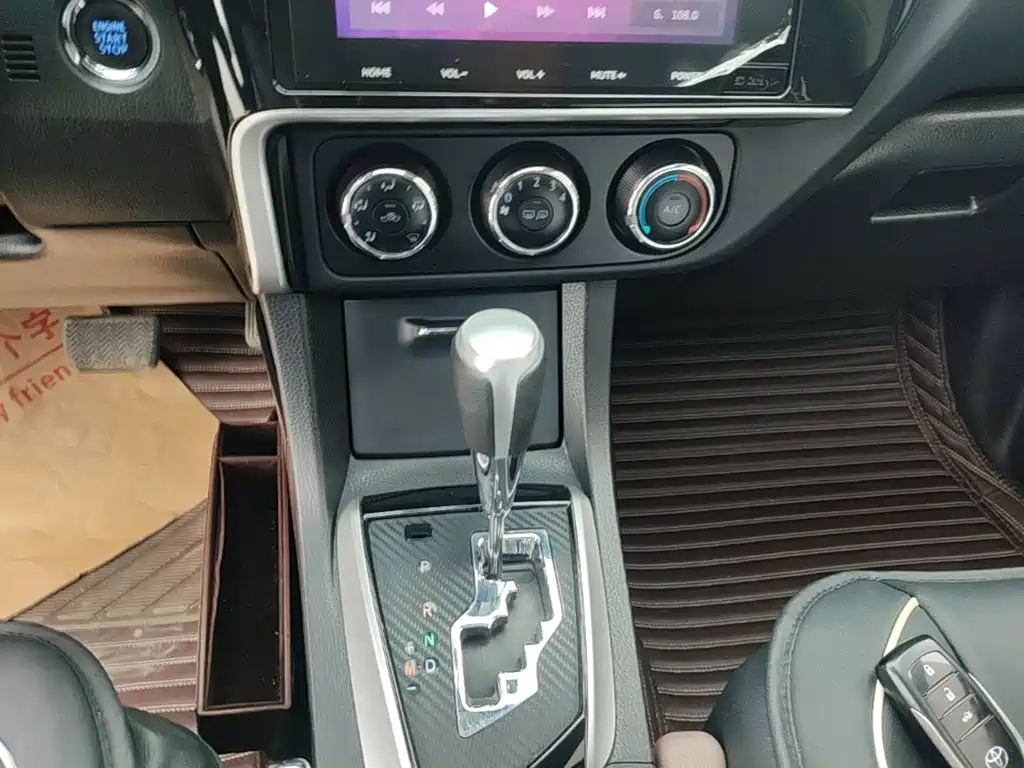 Toyota Corolla — миниатюра 14