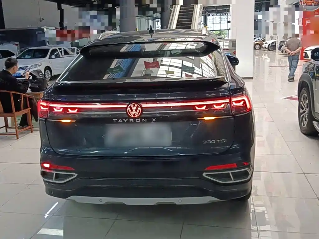 Volkswagen X — миниатюра 6