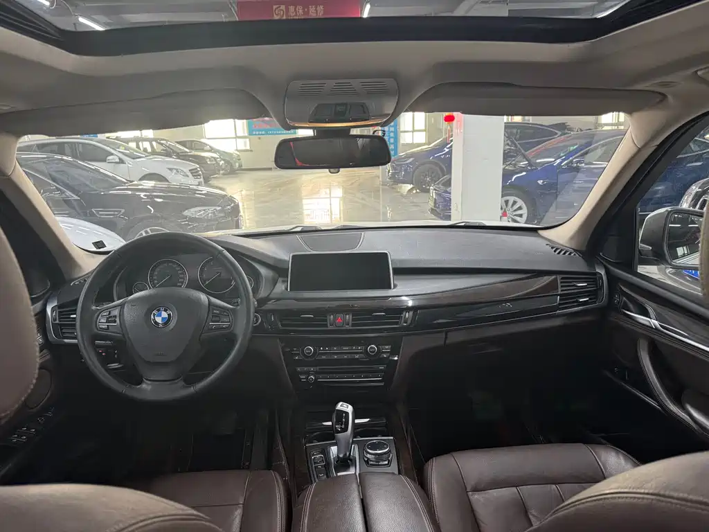 BMW X5 2014 xDrive35i Lead