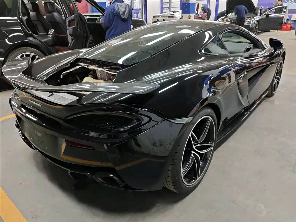 MCLAREN  570