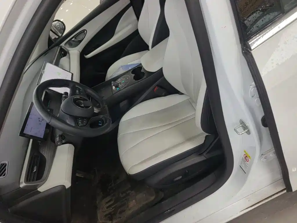 BYD Seal 05 DM-i — миниатюра 15