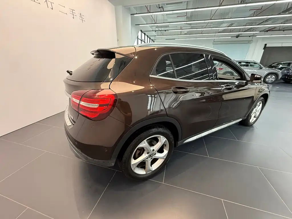 Mercedes-Benz GLA — миниатюра 5